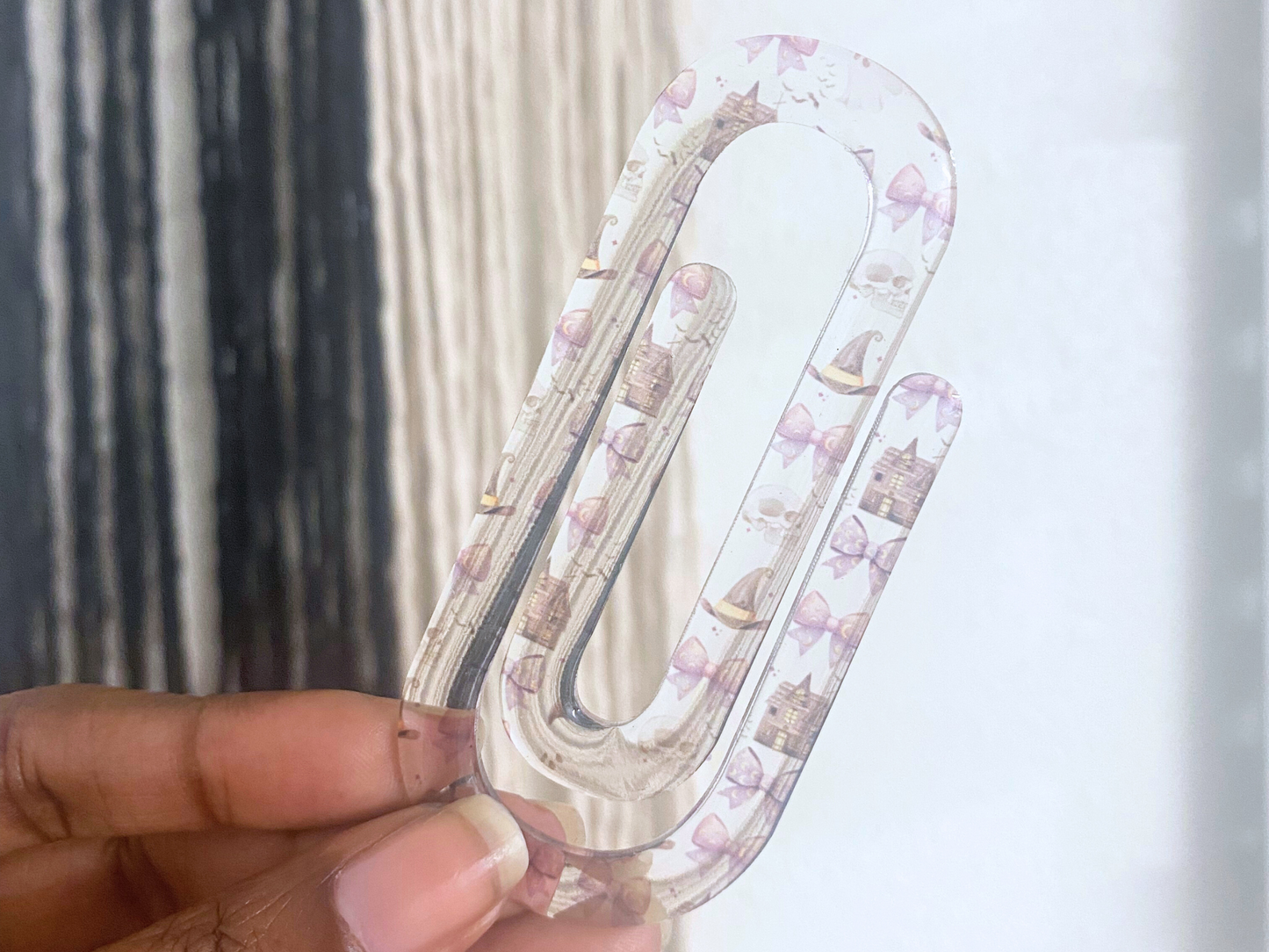 Witch's Mansion Jumbo Paper Clip