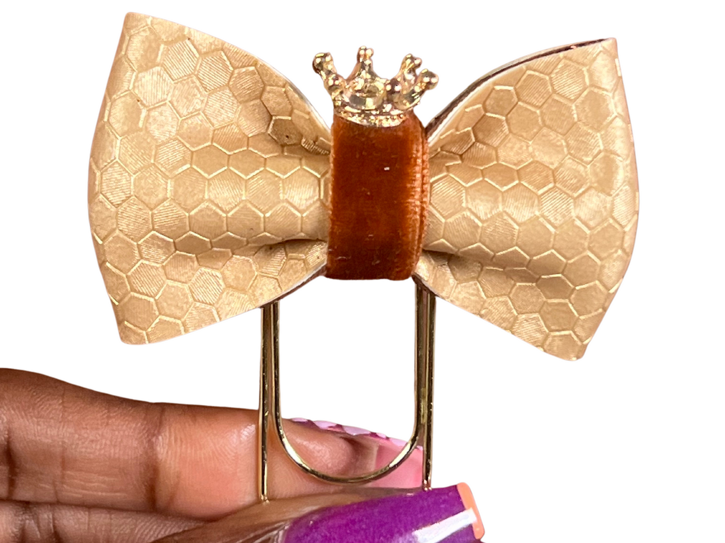 Trailblazing Queen Bow Clip